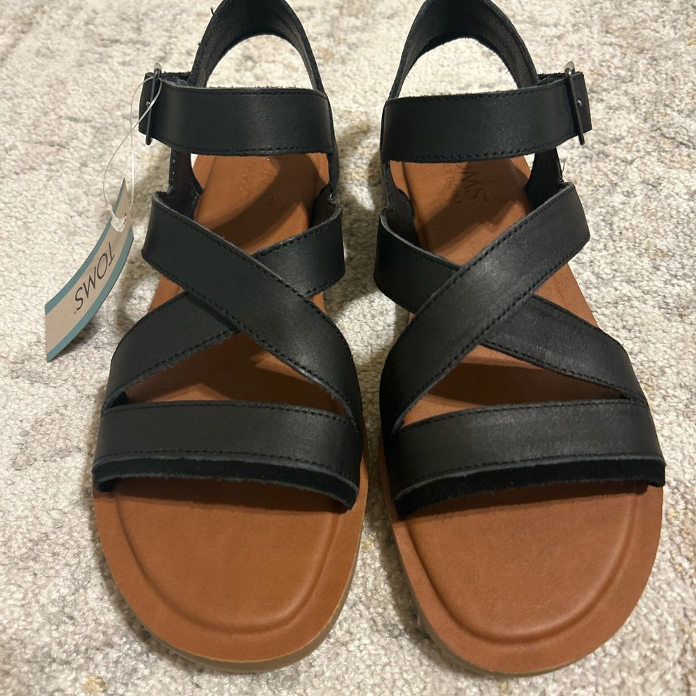 TOMS Women's Black and Brown Strappy Sandals
